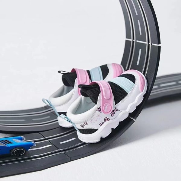 165-Soft soled casual shoes for girls aged 5-7
